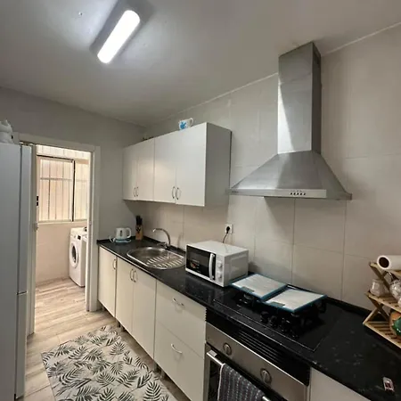 Ii Holidays Ref 036 *